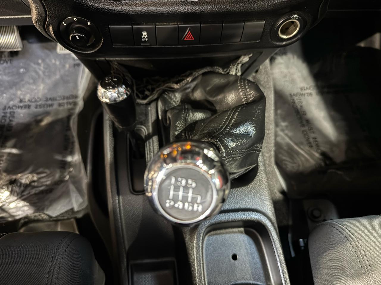 Jeep Wrangler Unlimited 4WD 4dr Sport 2011