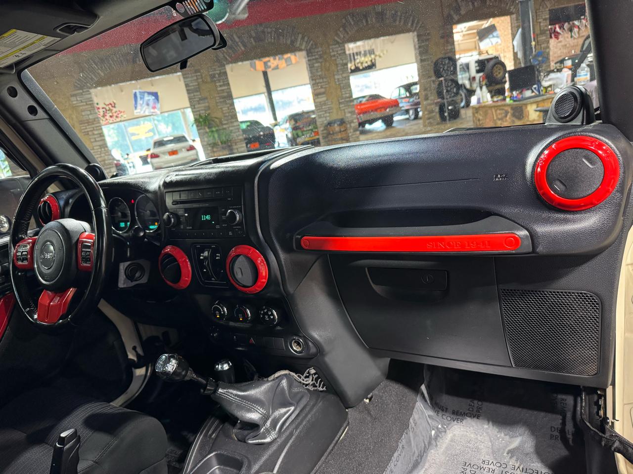 Jeep Wrangler Unlimited 4WD 4dr Sport 2011