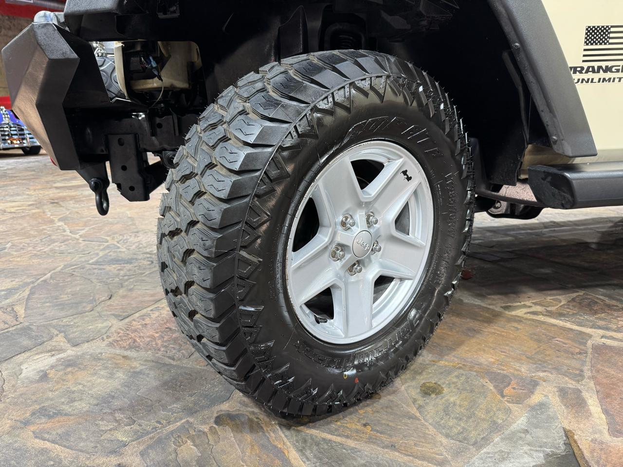 Jeep Wrangler Unlimited 4WD 4dr Sport 2011