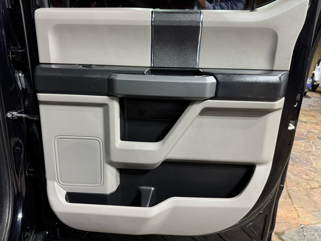 Ford F-150 XLT 2WD SuperCrew 5.5' Box 2018