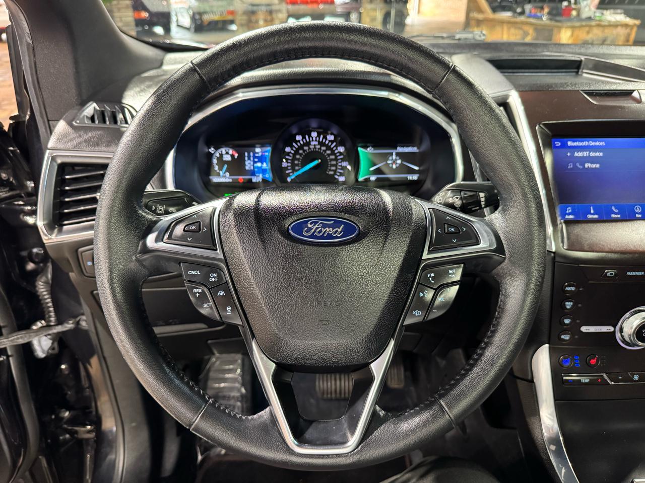 Ford Edge Titanium FWD 2020