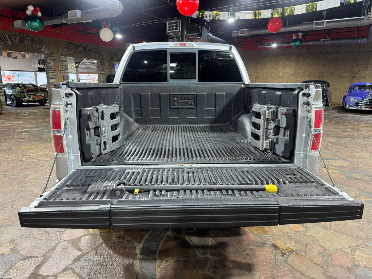 Ford F-150 4WD SuperCrew 145" Platinum 2010