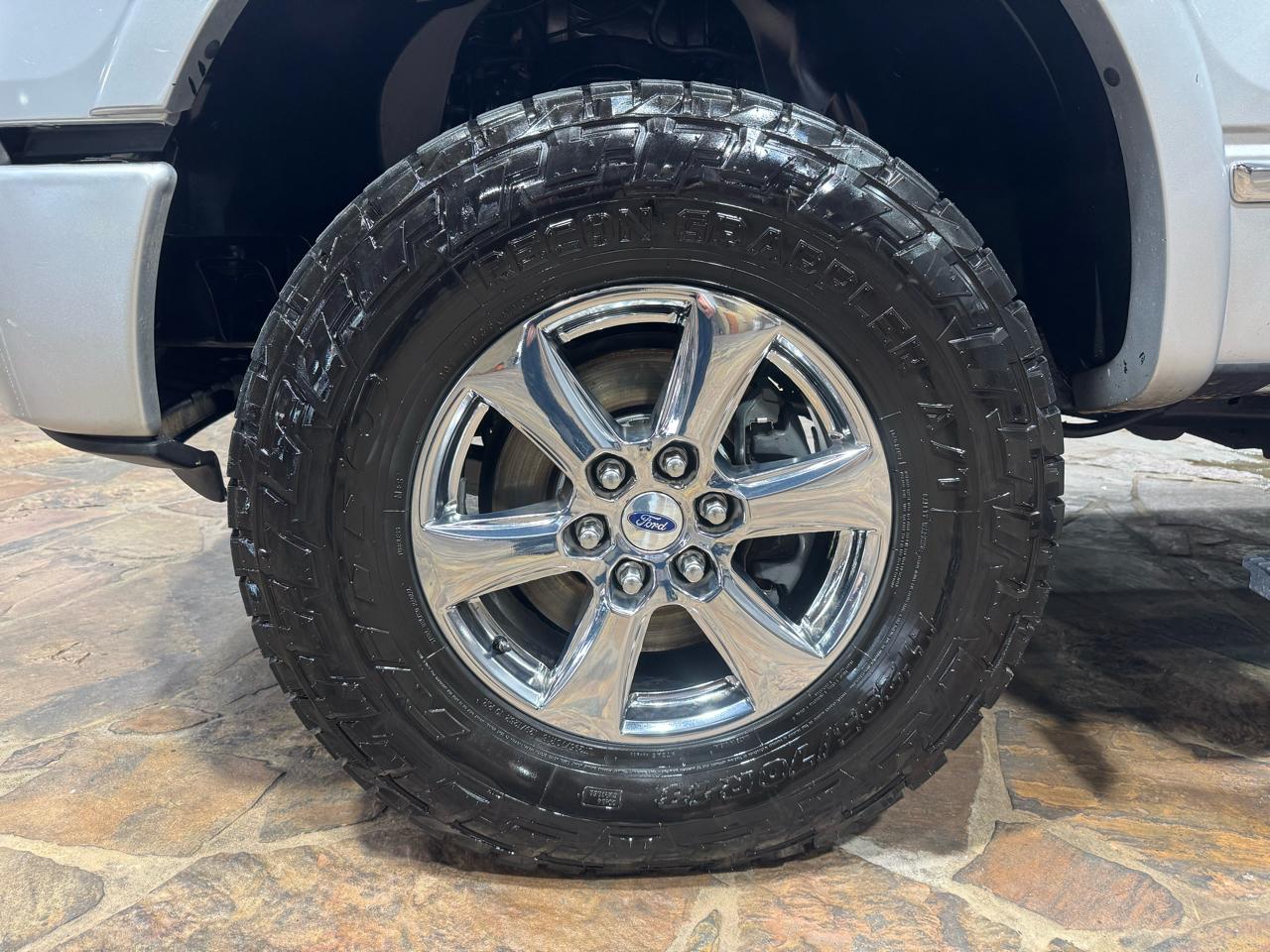 Ford F-150 4WD SuperCrew 145" Platinum 2010