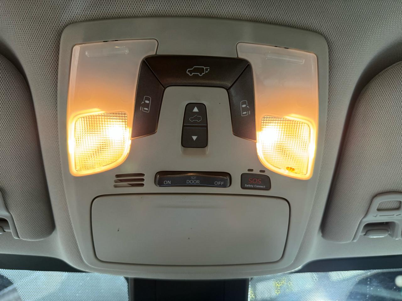 Toyota Sienna XLE Auto Access Seat FWD 7-Passenger (Natl) 2020