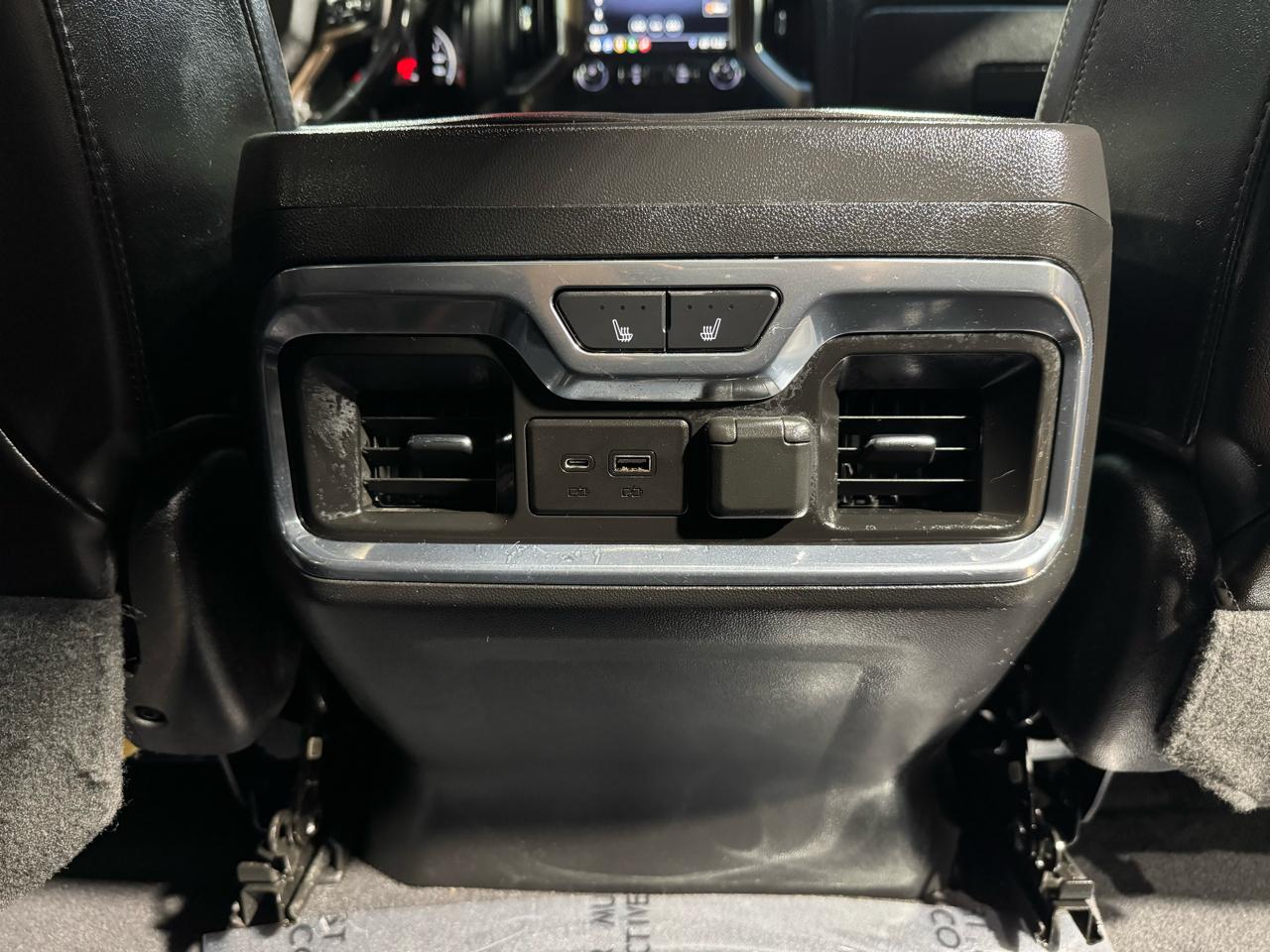 Chevrolet Silverado 1500 4WD Crew Cab 147" High Country 2019