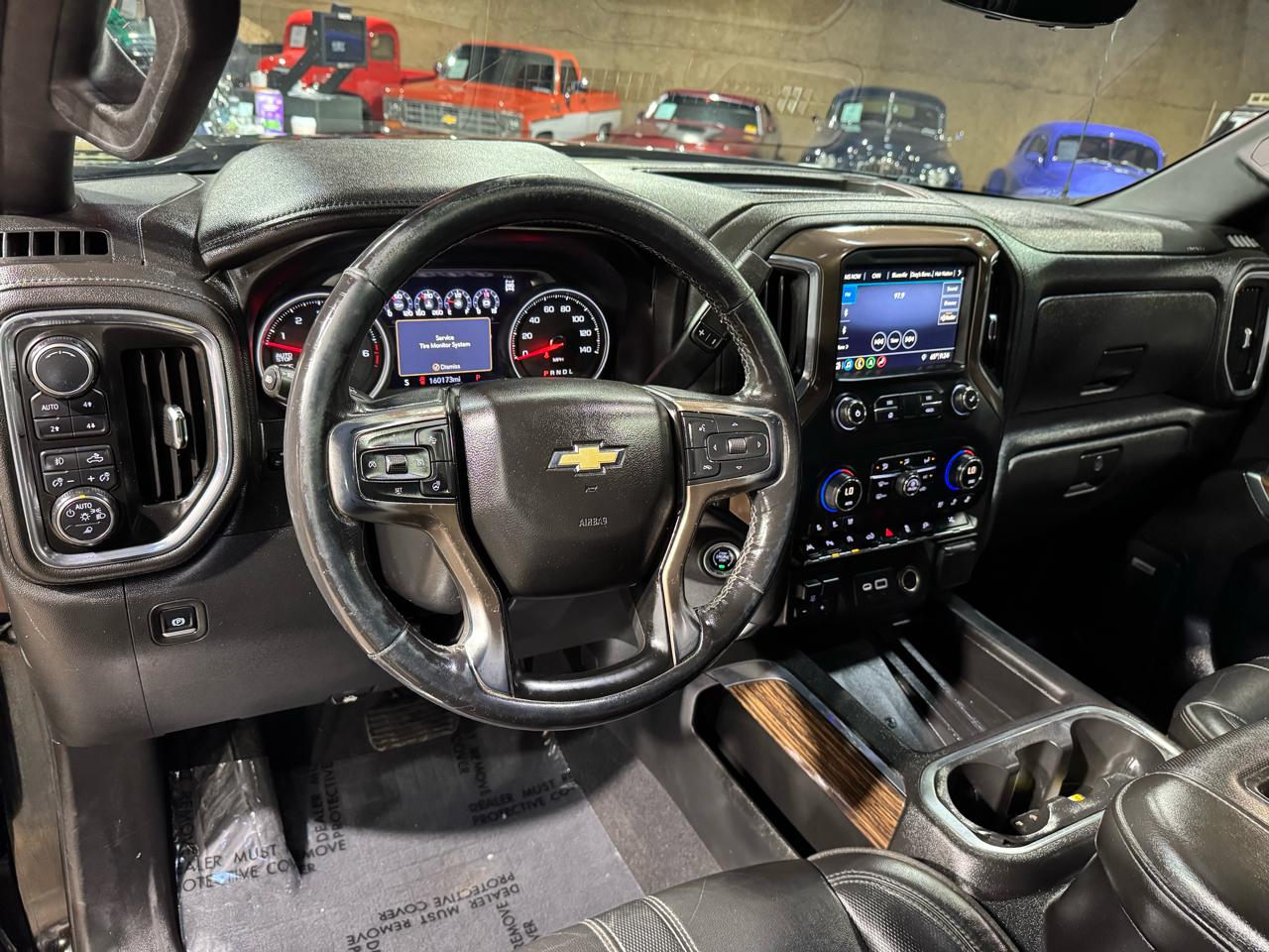 Chevrolet Silverado 1500 4WD Crew Cab 147" High Country 2019