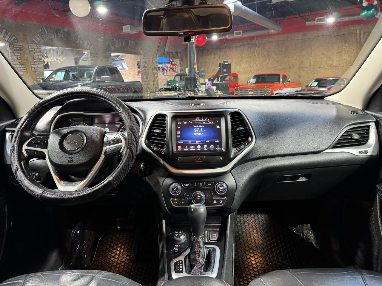 Jeep Cherokee 4WD 4dr Trailhawk 2015