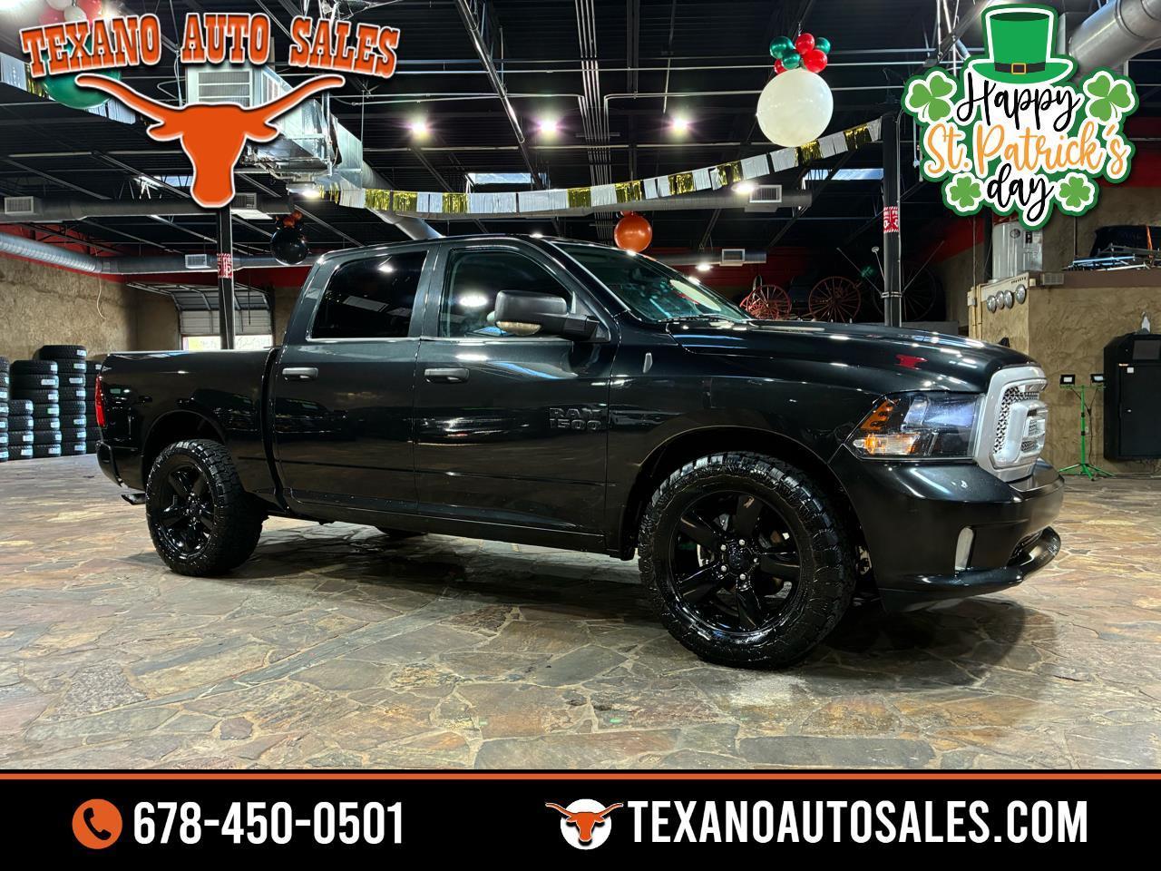RAM 1500 2WD Crew Cab 140.5" Express 2016
