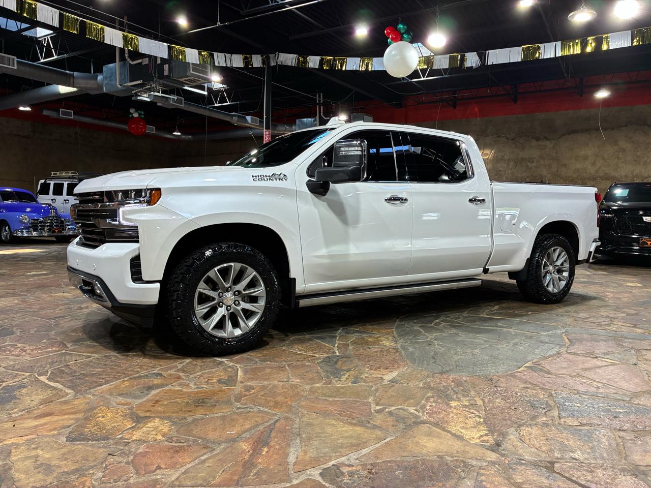Chevrolet Silverado 1500 4WD Crew Cab 157" High Country 2021