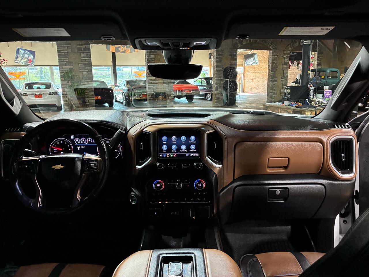 Chevrolet Silverado 1500 4WD Crew Cab 157" High Country 2021