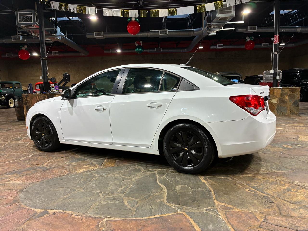 Chevrolet Cruze 4dr Sdn Auto LS 2013