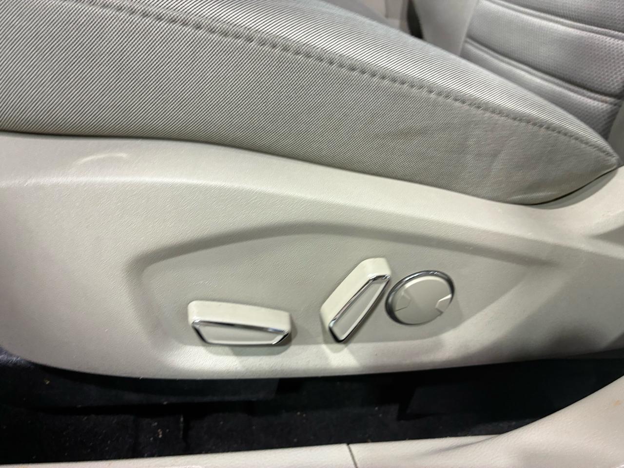 Ford Fusion SE FWD 2018