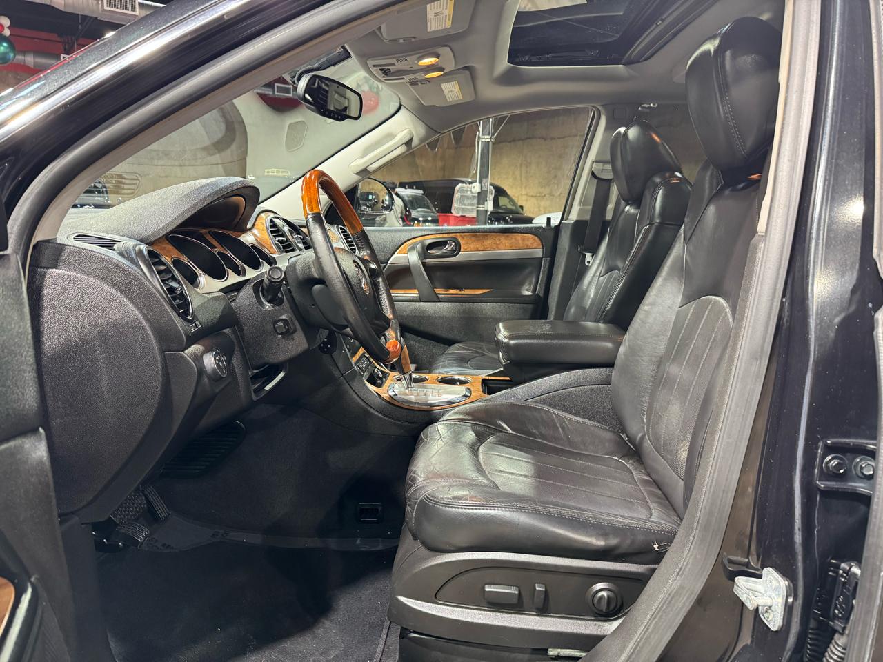 Buick Enclave AWD 4dr CXL 2009