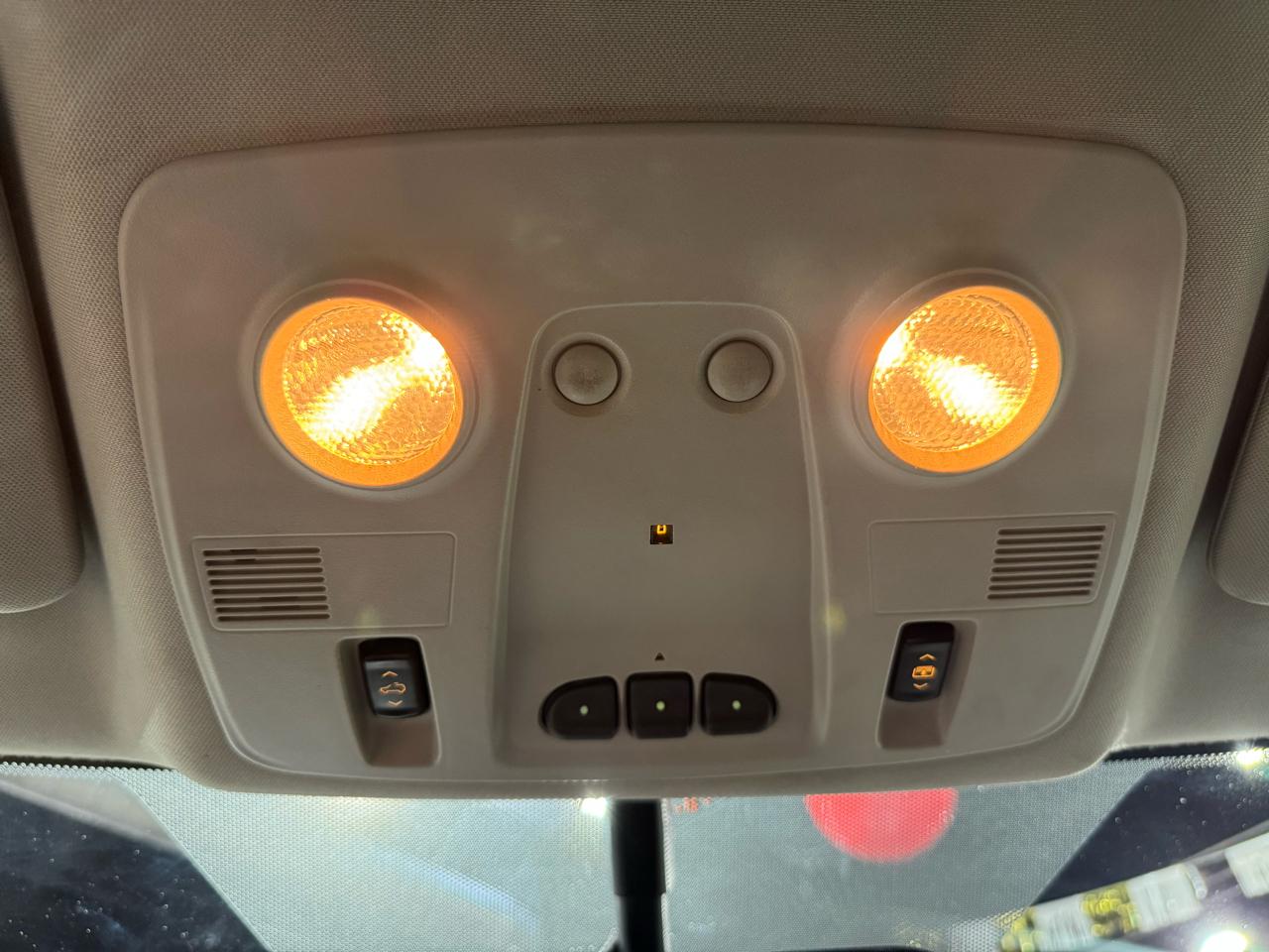 Buick Enclave AWD 4dr CXL 2009