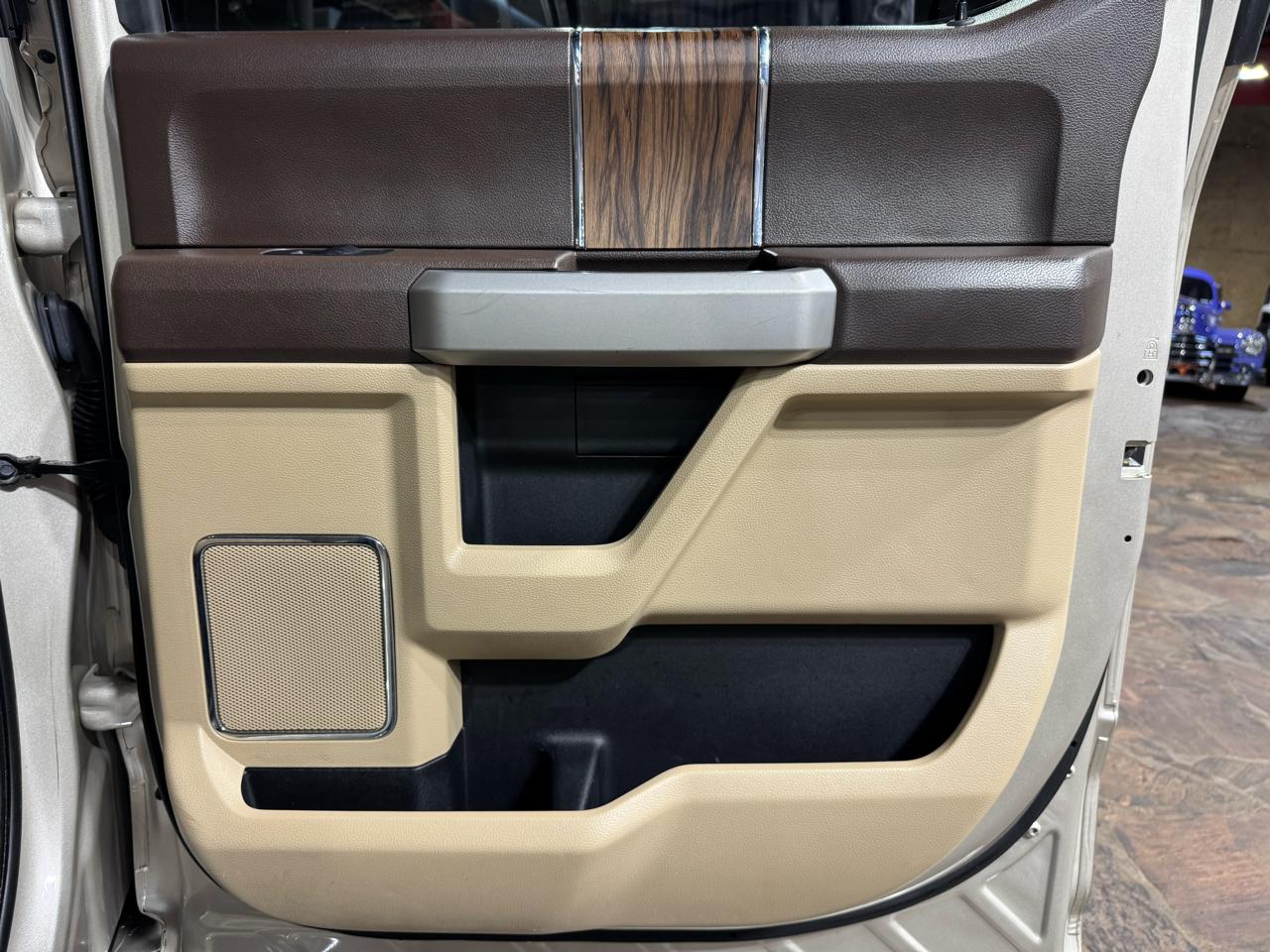 Ford F-150 Lariat 4WD SuperCrew 5.5' Box 2018