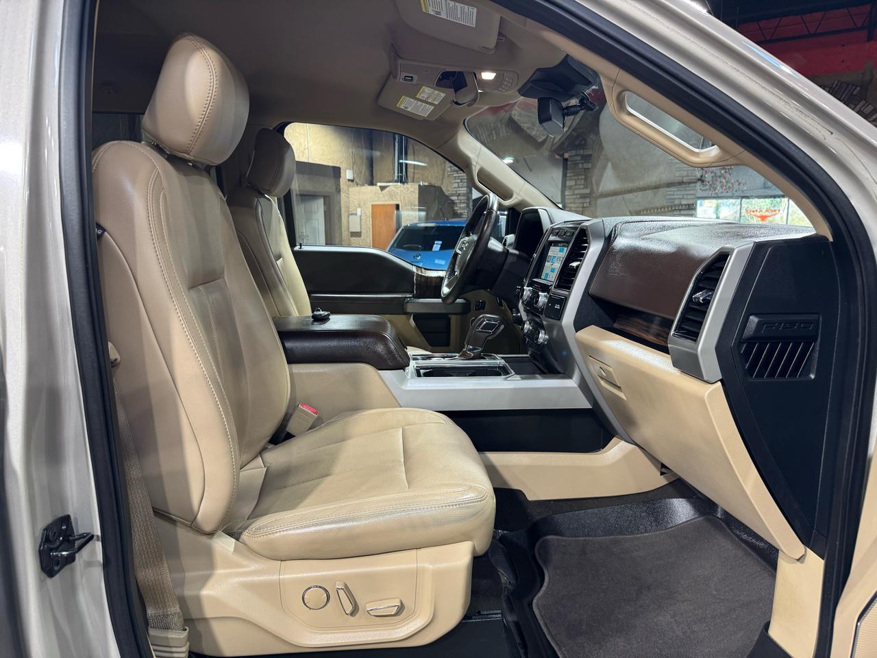 Ford F-150 Lariat 4WD SuperCrew 5.5' Box 2018