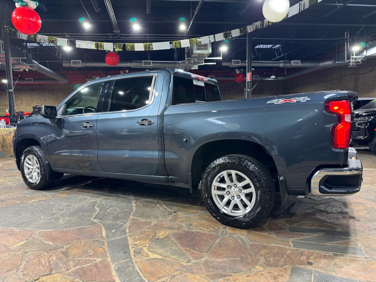 Chevrolet Silverado 1500 4WD Crew Cab 147" LTZ 2019