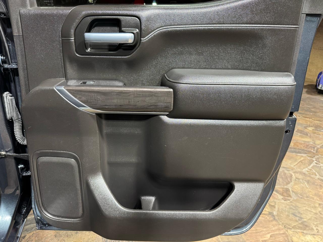 Chevrolet Silverado 1500 4WD Crew Cab 147" LTZ 2019