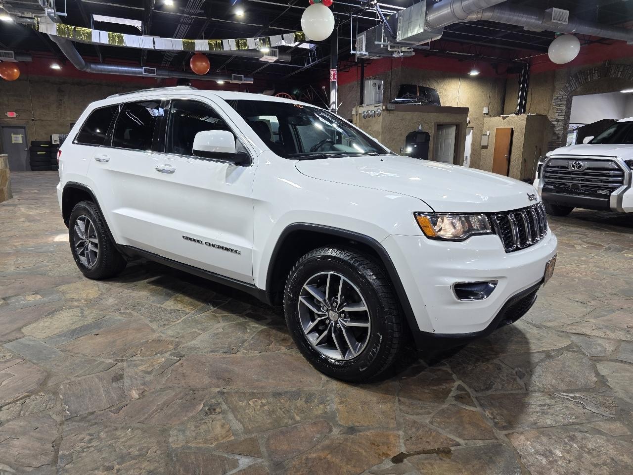 Jeep Grand Cherokee Laredo E 4x2 *Ltd Avail* 2018