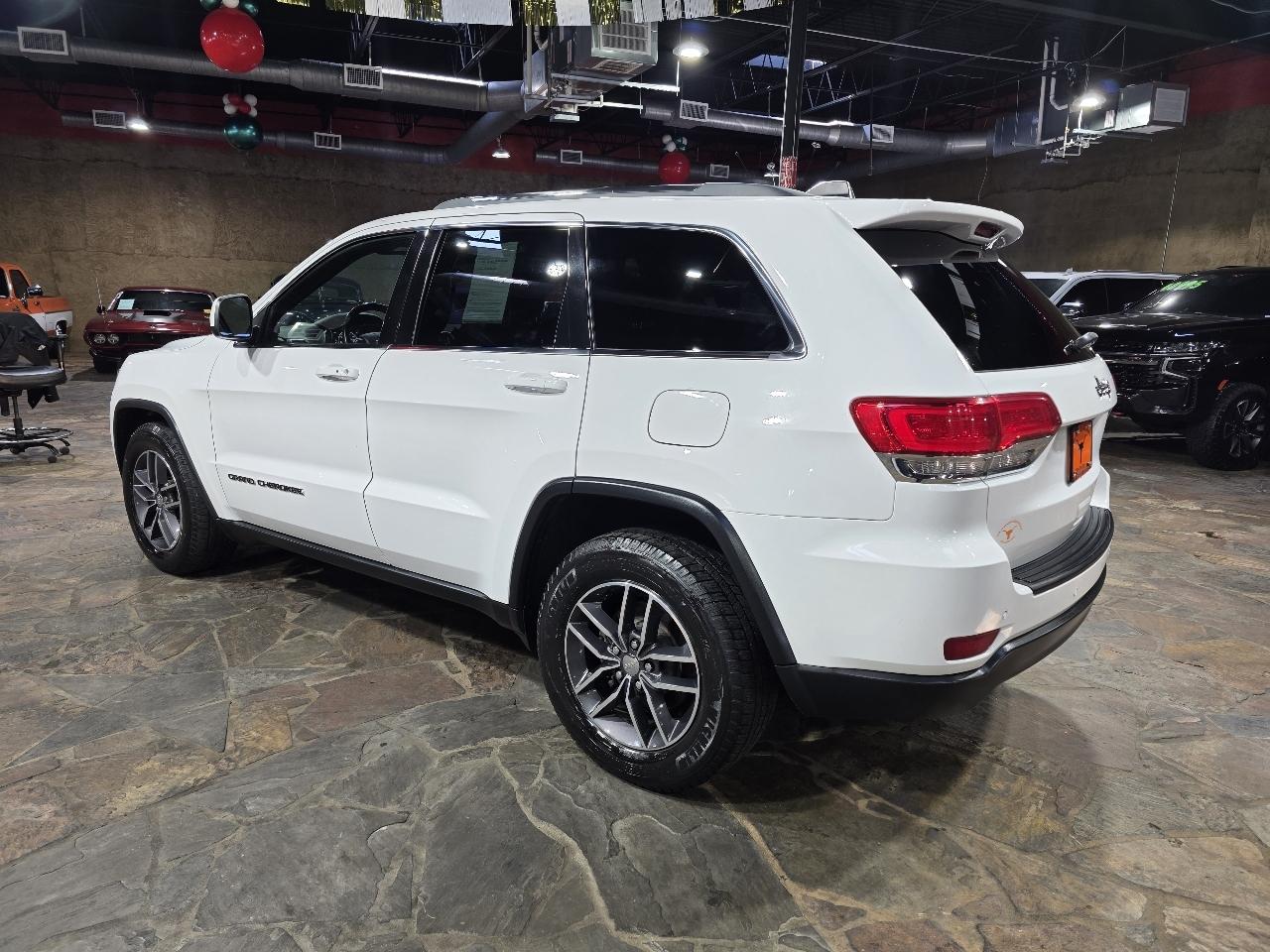 Jeep Grand Cherokee Laredo E 4x2 *Ltd Avail* 2018