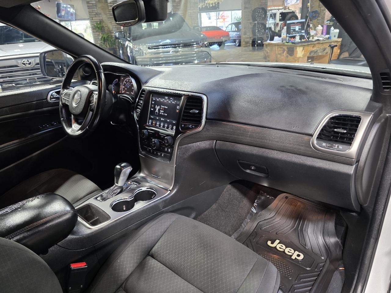 Jeep Grand Cherokee Laredo E 4x2 *Ltd Avail* 2018