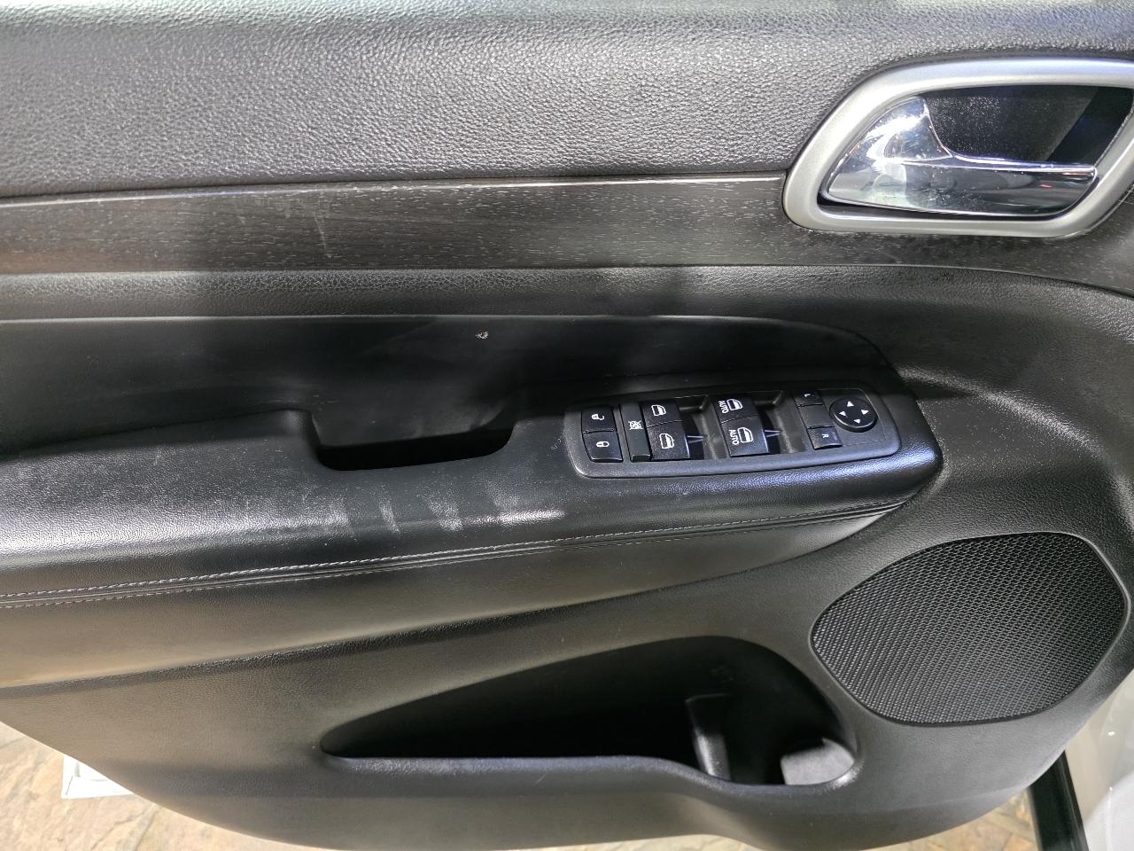 Jeep Grand Cherokee Laredo E 4x2 *Ltd Avail* 2018