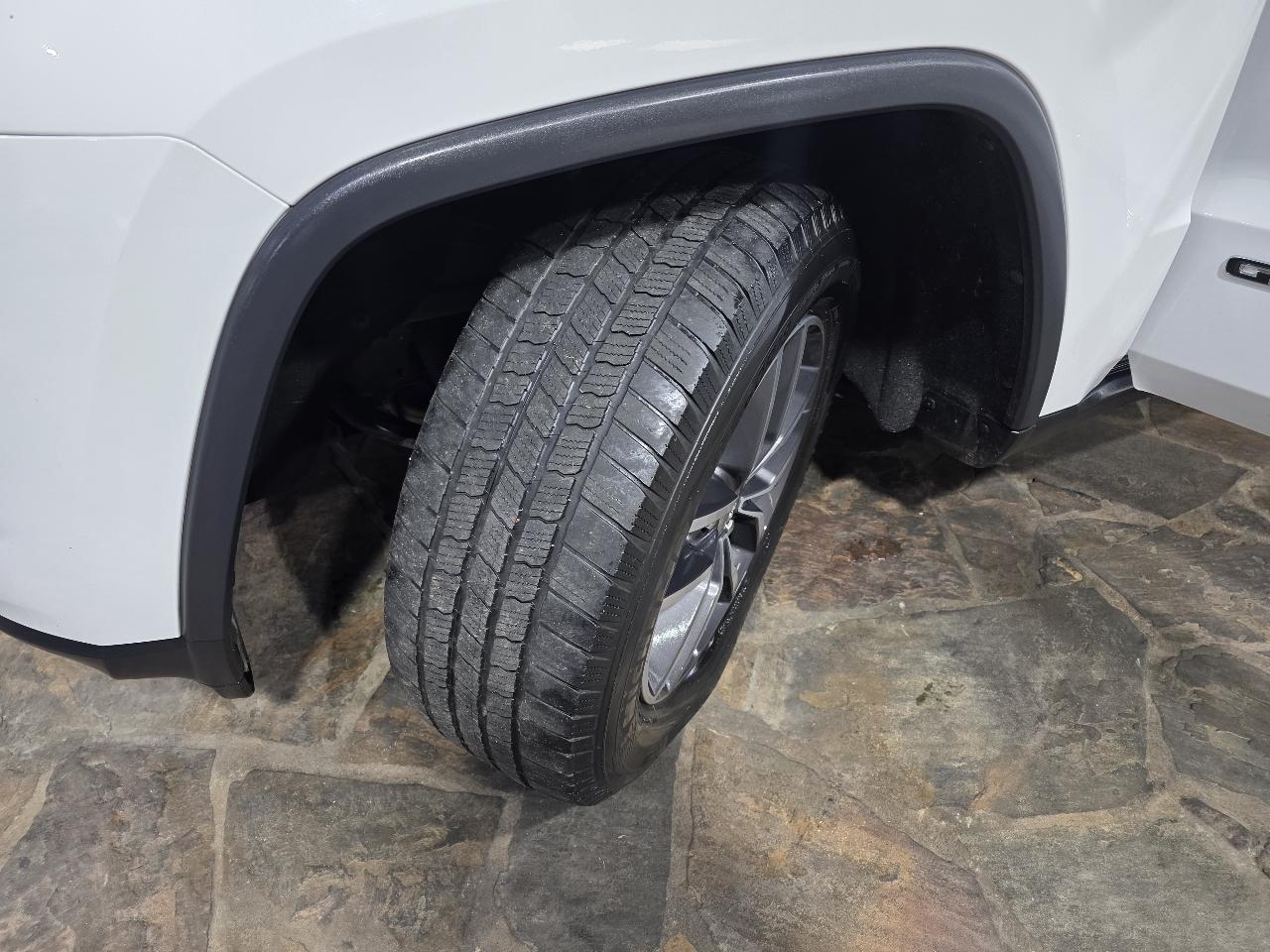 Jeep Grand Cherokee Laredo E 4x2 *Ltd Avail* 2018