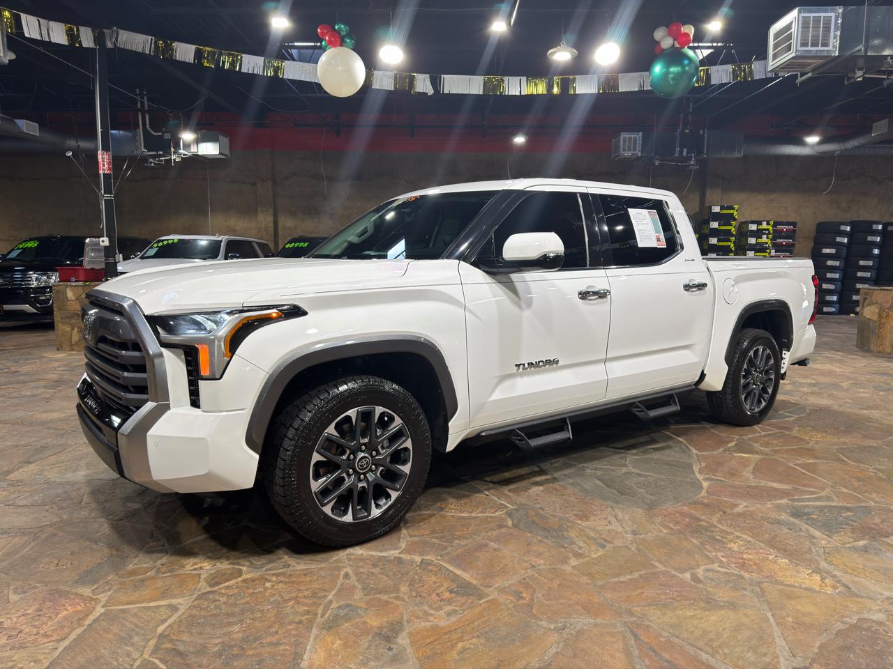 Toyota Tundra 2WD Limited CrewMax 5.5' Bed (Natl) 2023