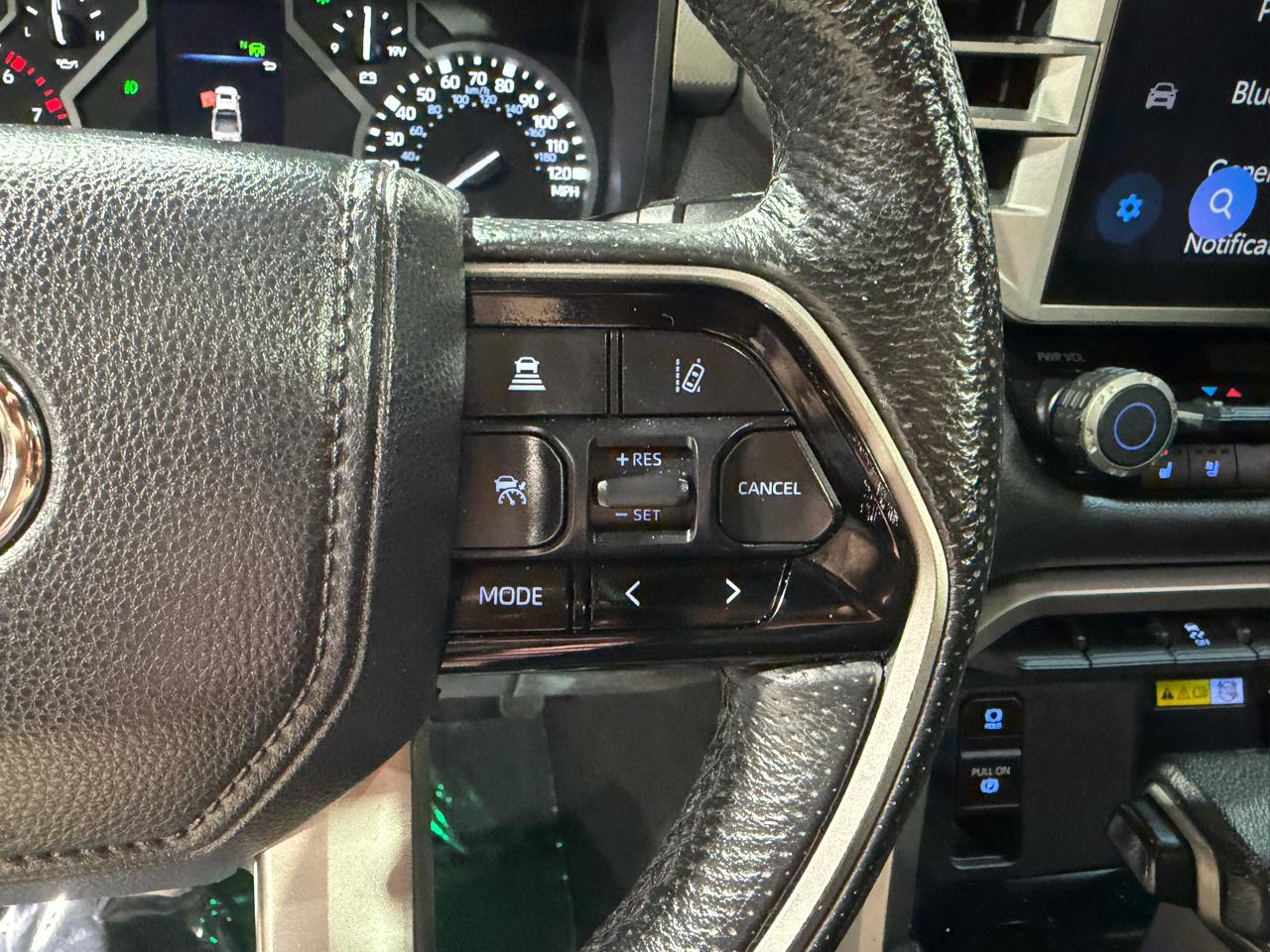 Toyota Tundra 2WD Limited CrewMax 5.5' Bed (Natl) 2023