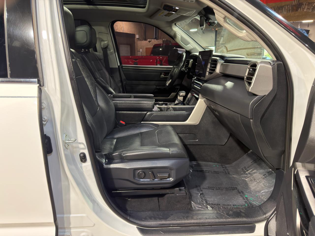 Toyota Tundra 2WD Limited CrewMax 5.5' Bed (Natl) 2023