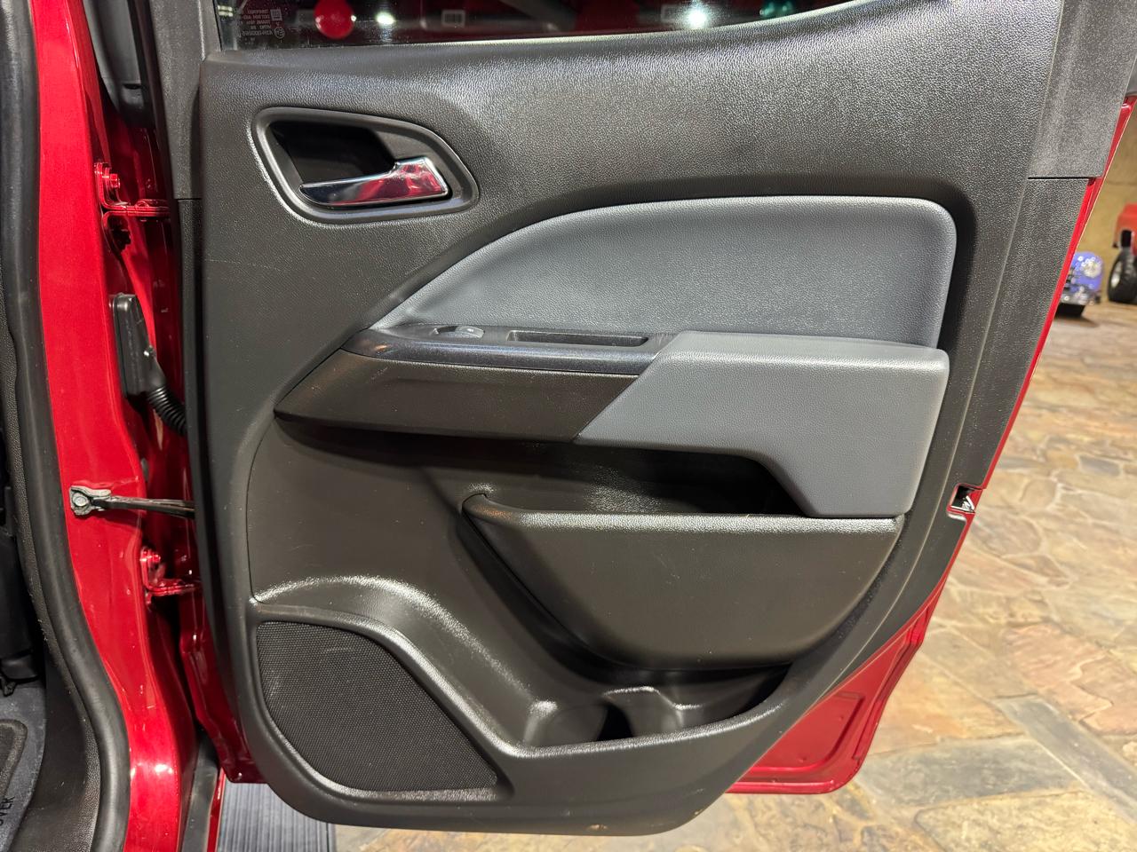 Chevrolet Colorado 2WD Crew Cab 128" Z71 2020