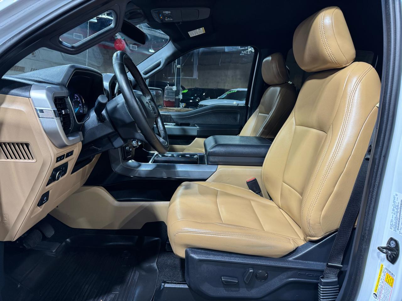 Ford F-150 XLT 2WD SuperCrew 5.5' Box 2023