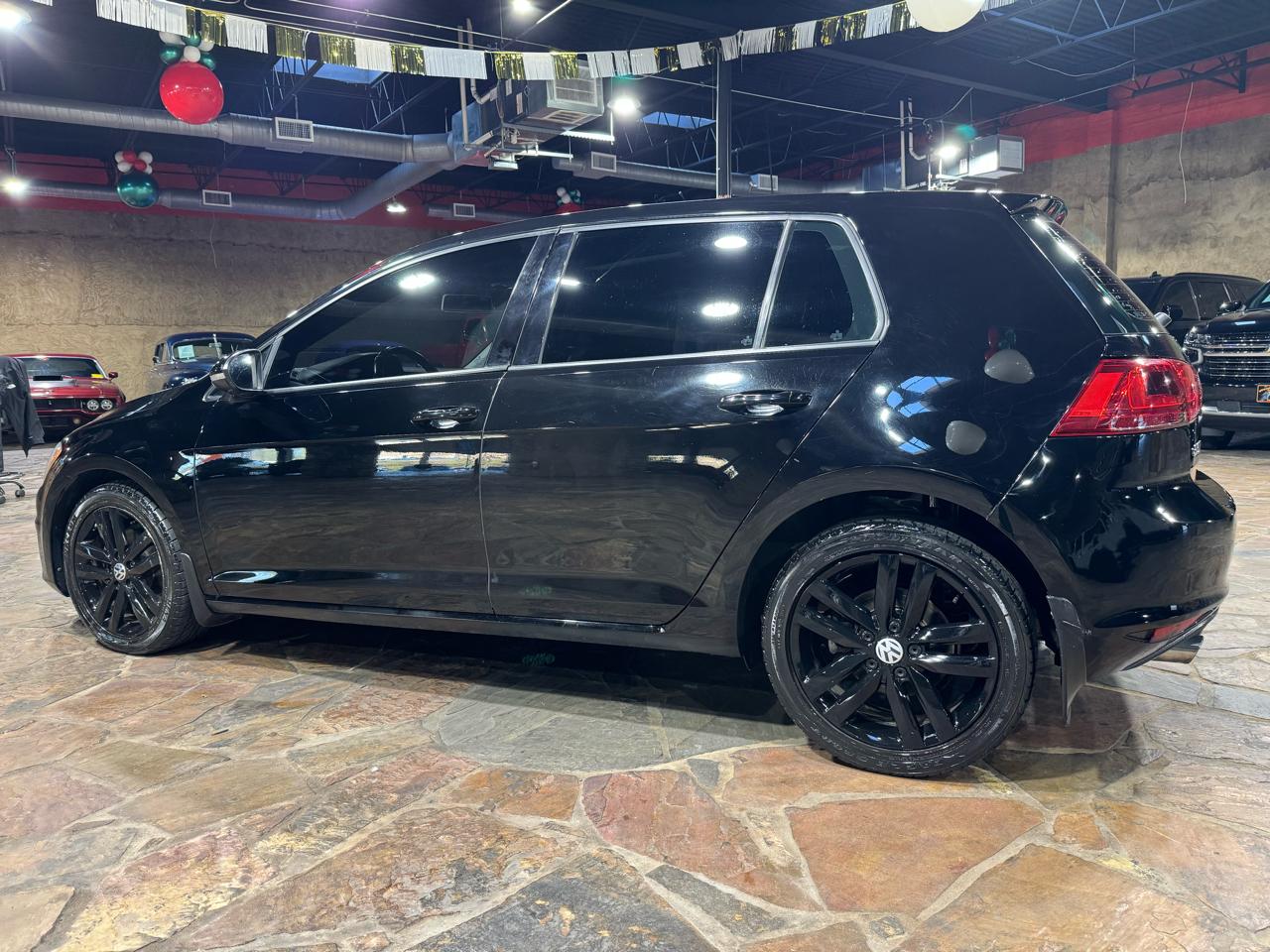 Volkswagen Golf 1.8T 4-Door Wolfsburg Edition Auto 2017