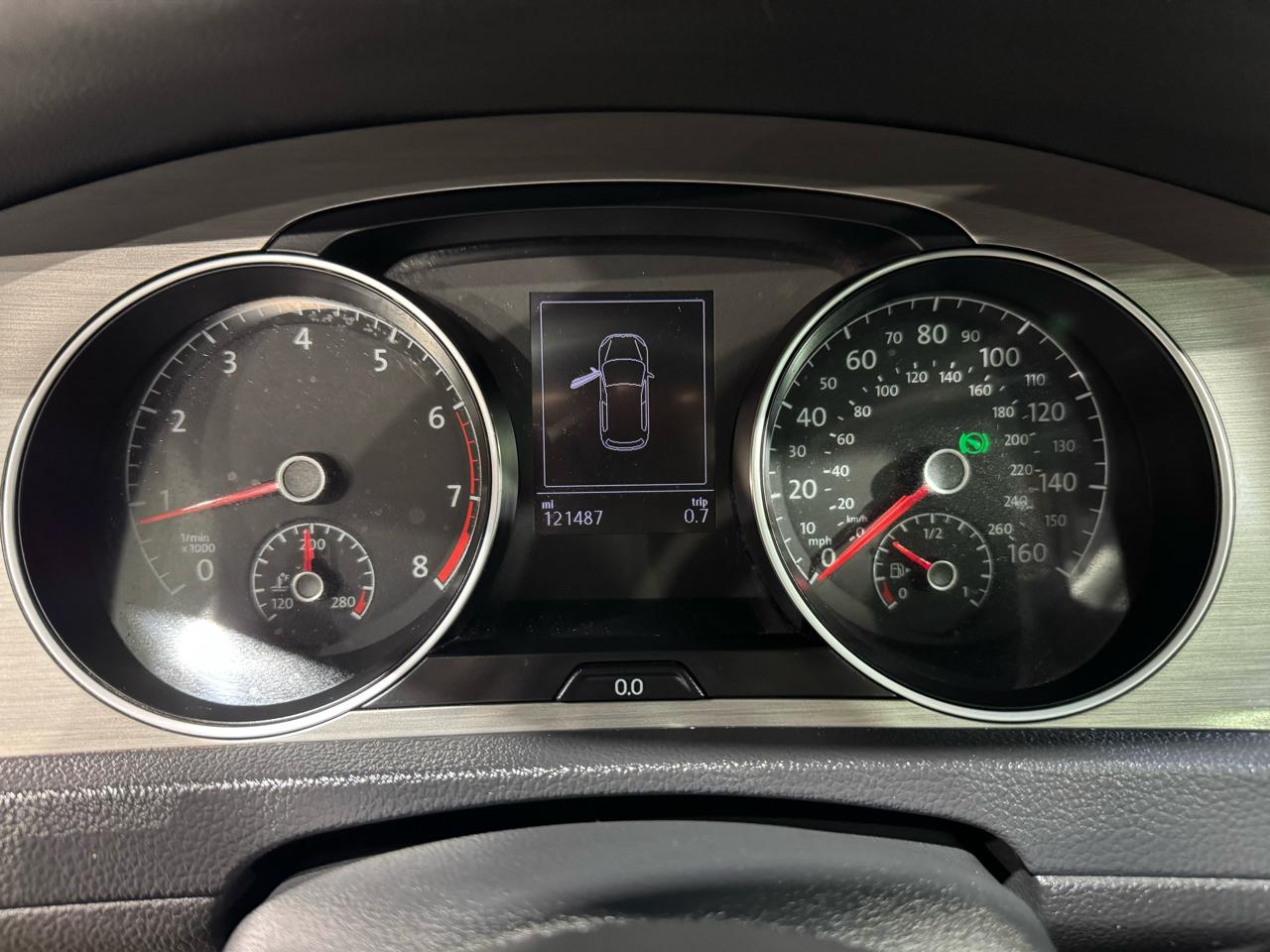 Volkswagen Golf 1.8T 4-Door Wolfsburg Edition Auto 2017