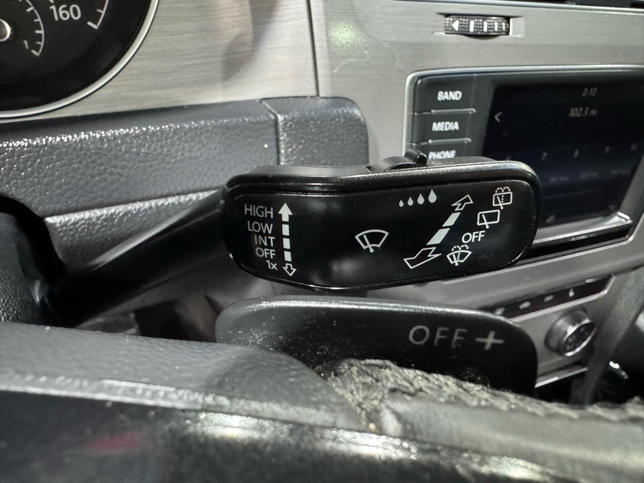 Volkswagen Golf 1.8T 4-Door Wolfsburg Edition Auto 2017