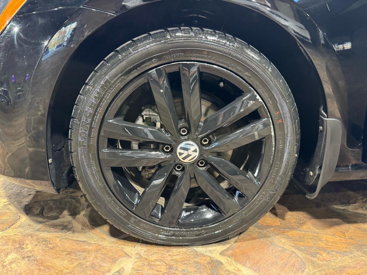 Volkswagen Golf 1.8T 4-Door Wolfsburg Edition Auto 2017