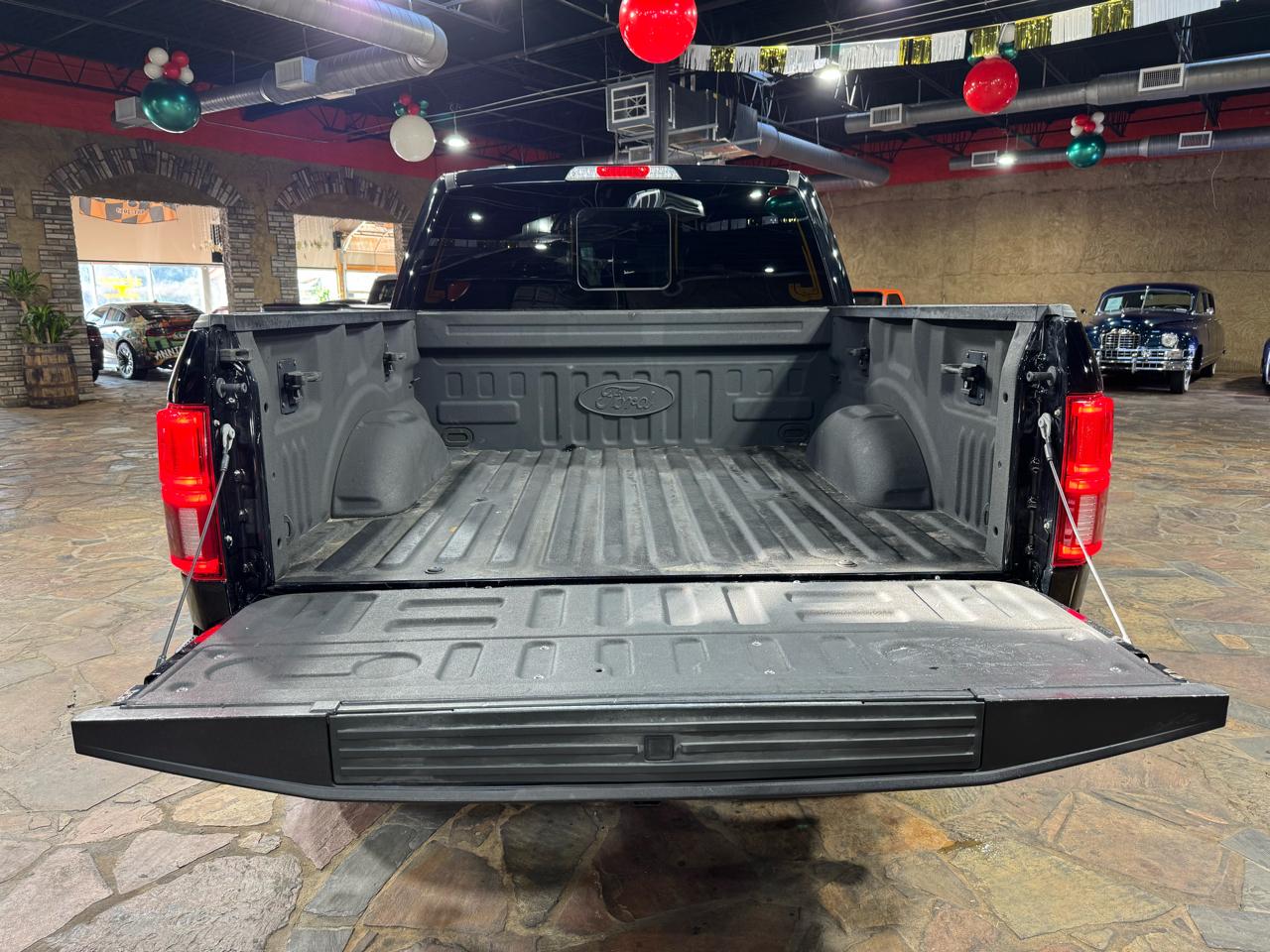 Ford F-150 Platinum 4WD SuperCrew 5.5' Box 2018