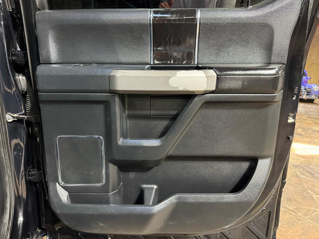 Ford F-150 Platinum 4WD SuperCrew 5.5' Box 2018