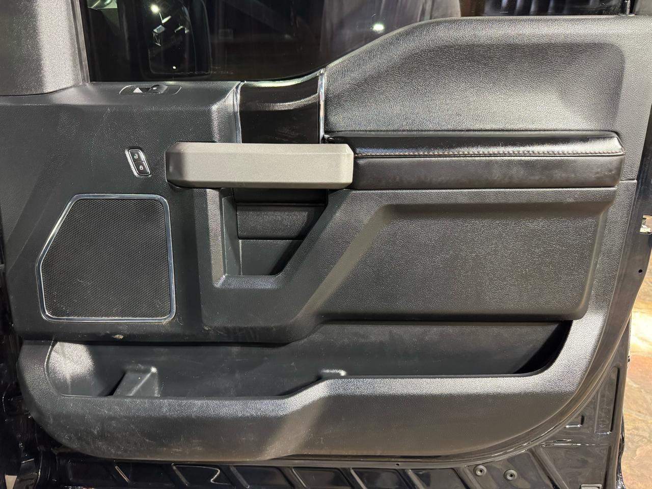 Ford F-150 Platinum 4WD SuperCrew 5.5' Box 2018