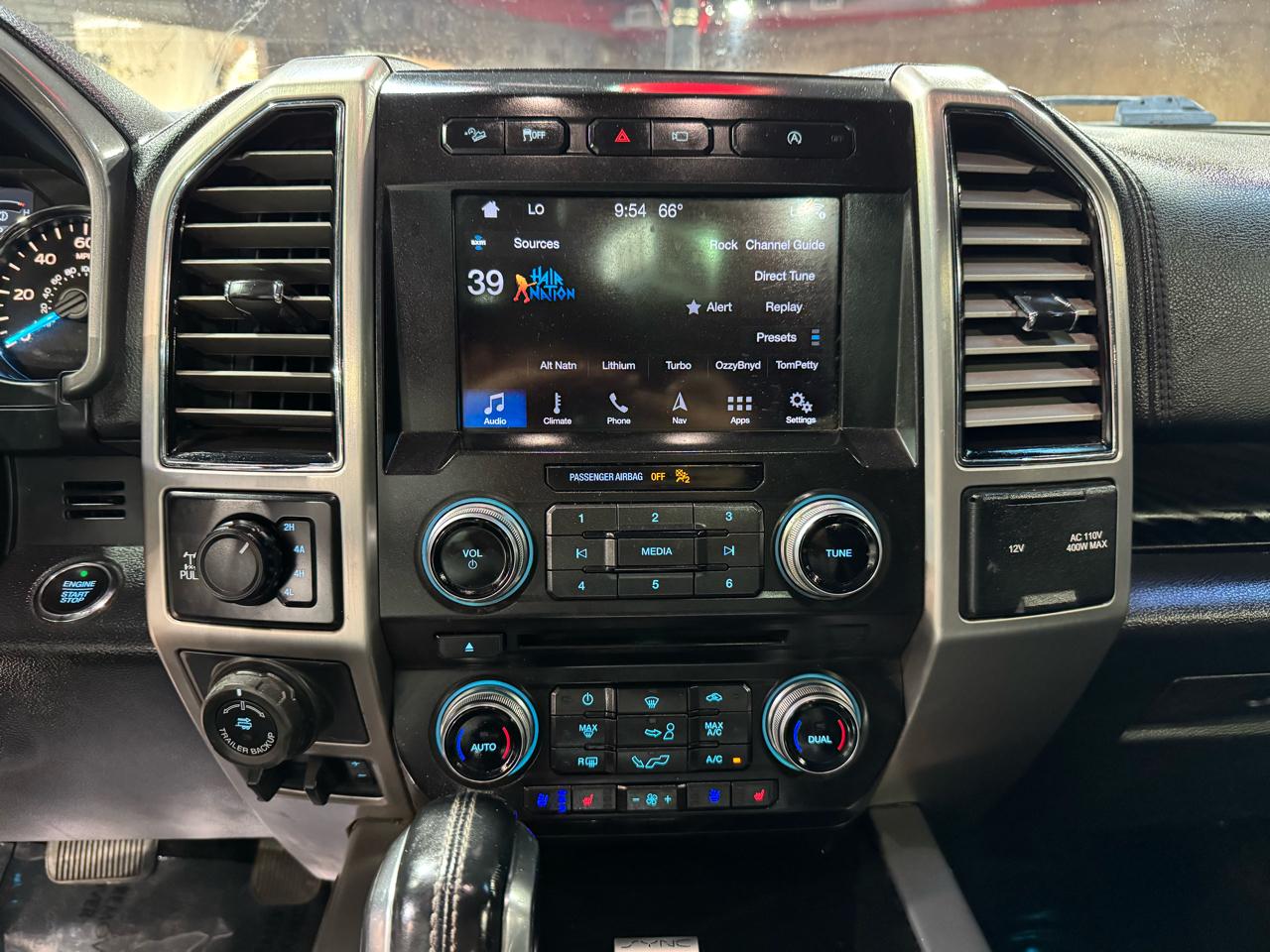 Ford F-150 Platinum 4WD SuperCrew 5.5' Box 2018