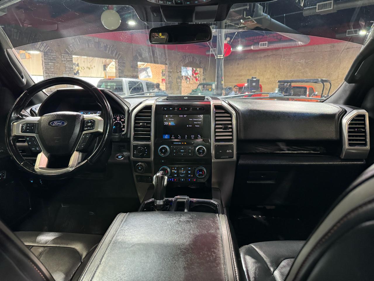 Ford F-150 Platinum 4WD SuperCrew 5.5' Box 2018