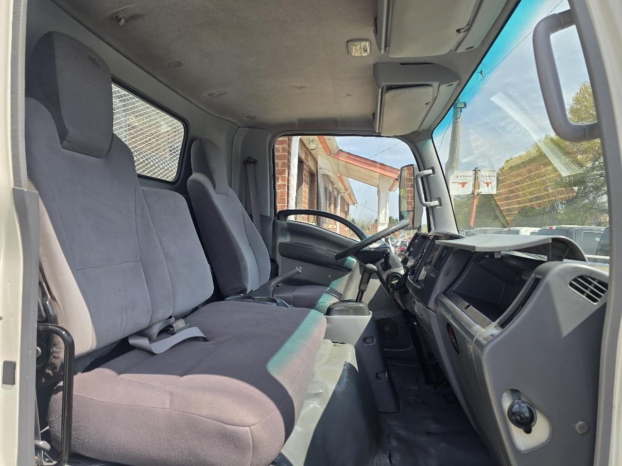 GMC W3500 GAS REG 109" WB 12000 GVWR IBT PWL 2008