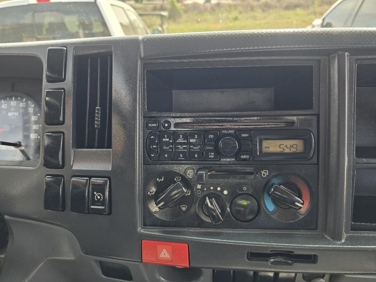 GMC W3500 GAS REG 109" WB 12000 GVWR IBT PWL 2008