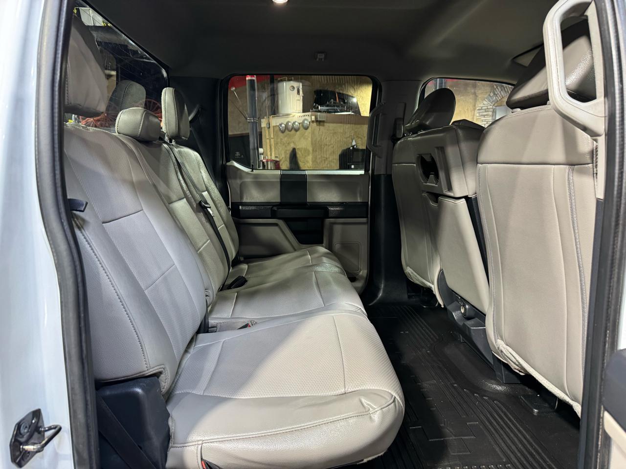 Ford Super Duty F-250 SRW King Ranch 4WD Crew Cab 8' Box 2022