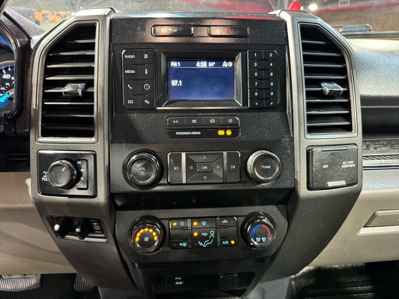 Ford Super Duty F-250 SRW King Ranch 4WD Crew Cab 8' Box 2022