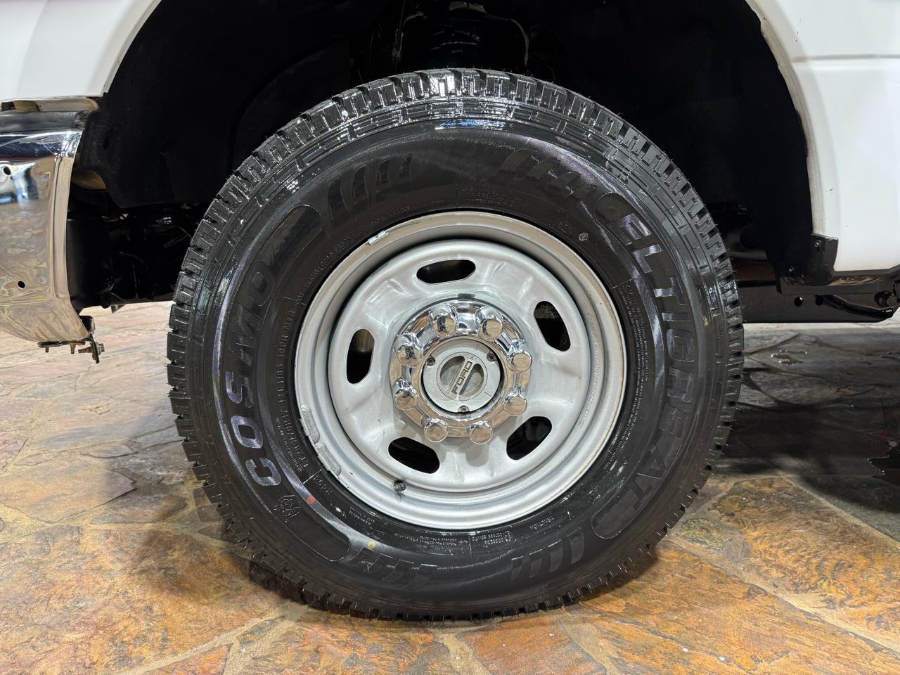 Ford Super Duty F-250 SRW King Ranch 4WD Crew Cab 8' Box 2022