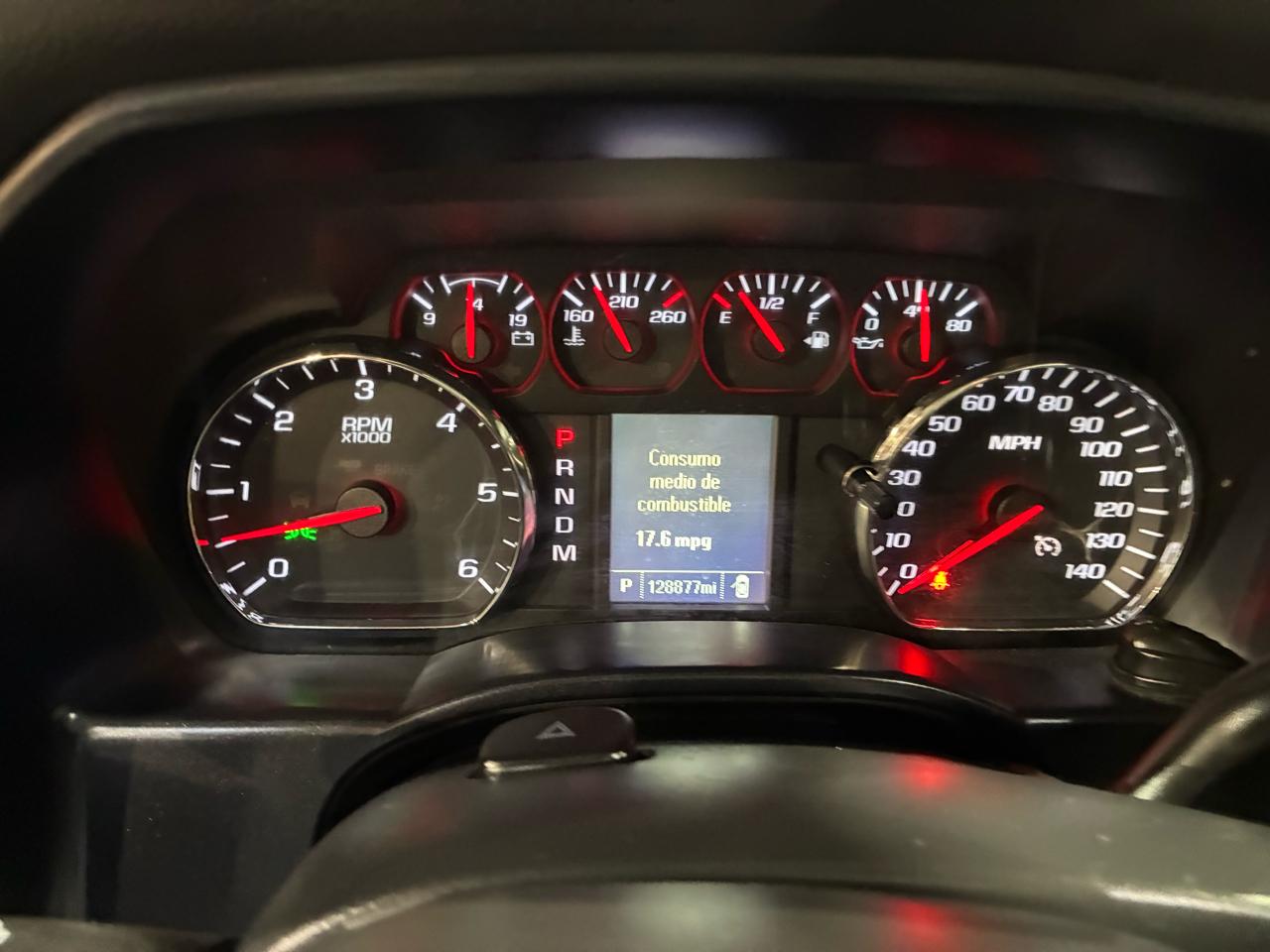 Chevrolet Silverado 1500 2WD Reg Cab 119.0" Work Truck w/1WT 2014