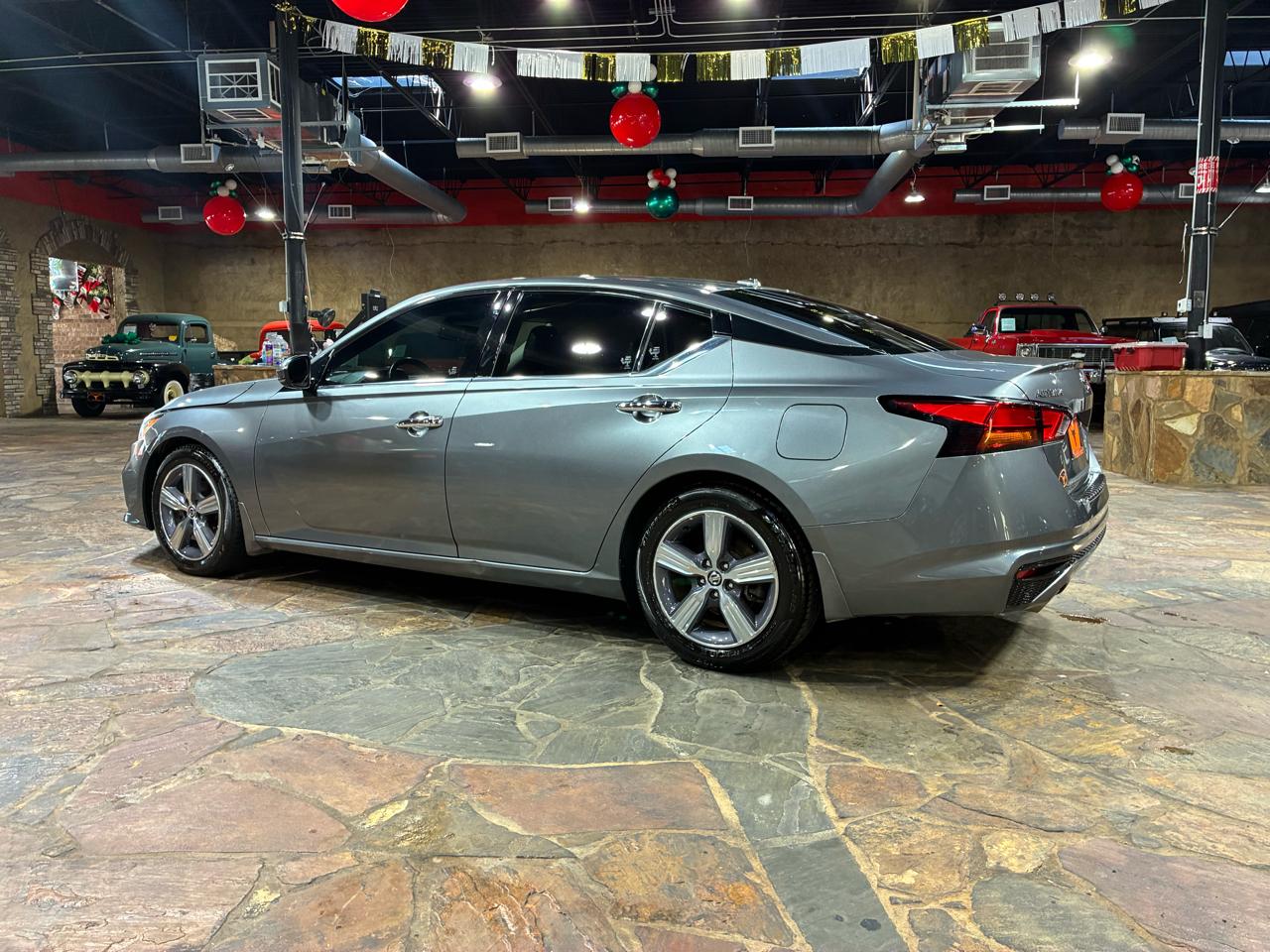 Nissan Altima 2.5 SL Sedan 2020