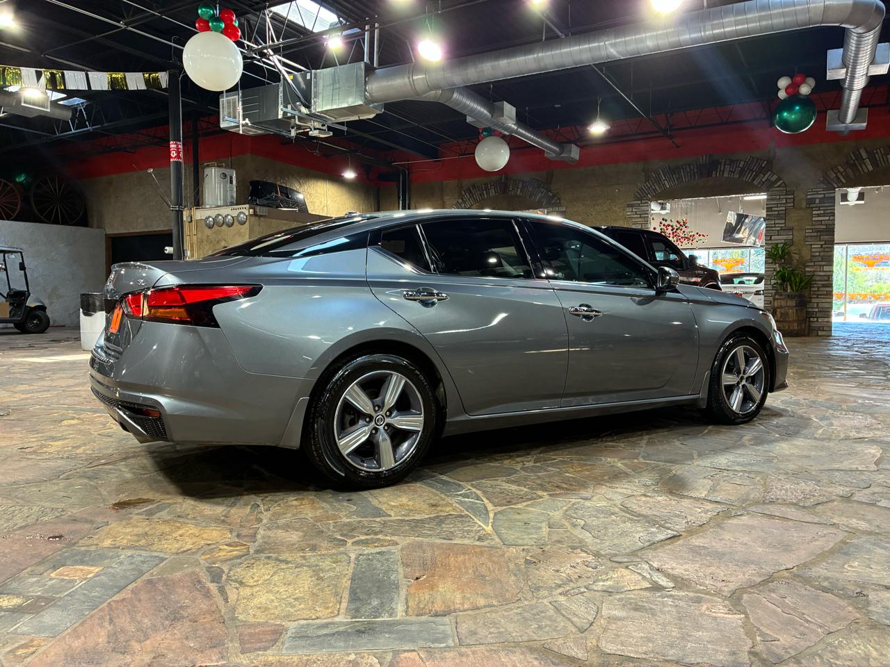 Nissan Altima 2.5 SL Sedan 2020