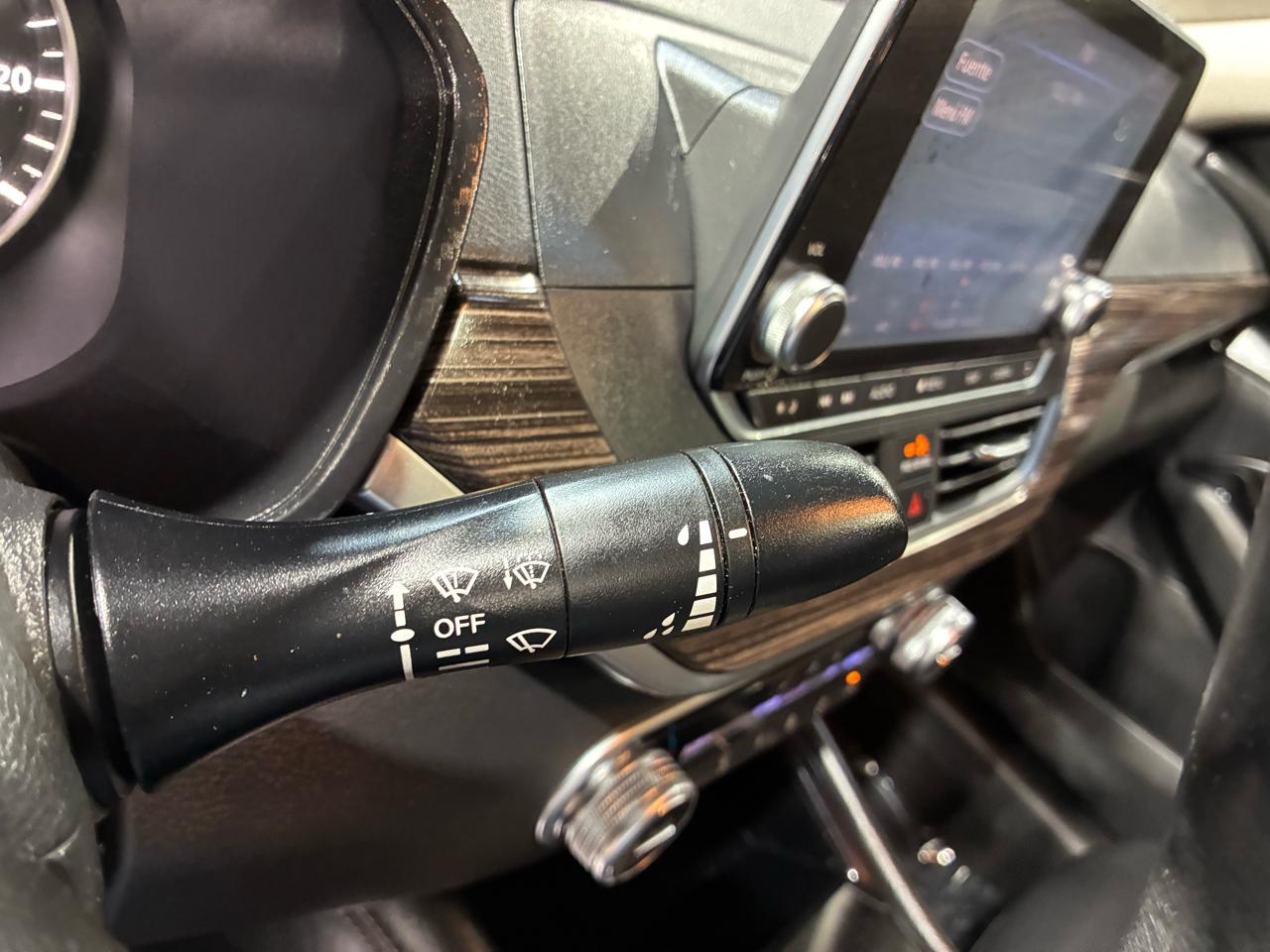 Nissan Altima 2.5 SL Sedan 2020